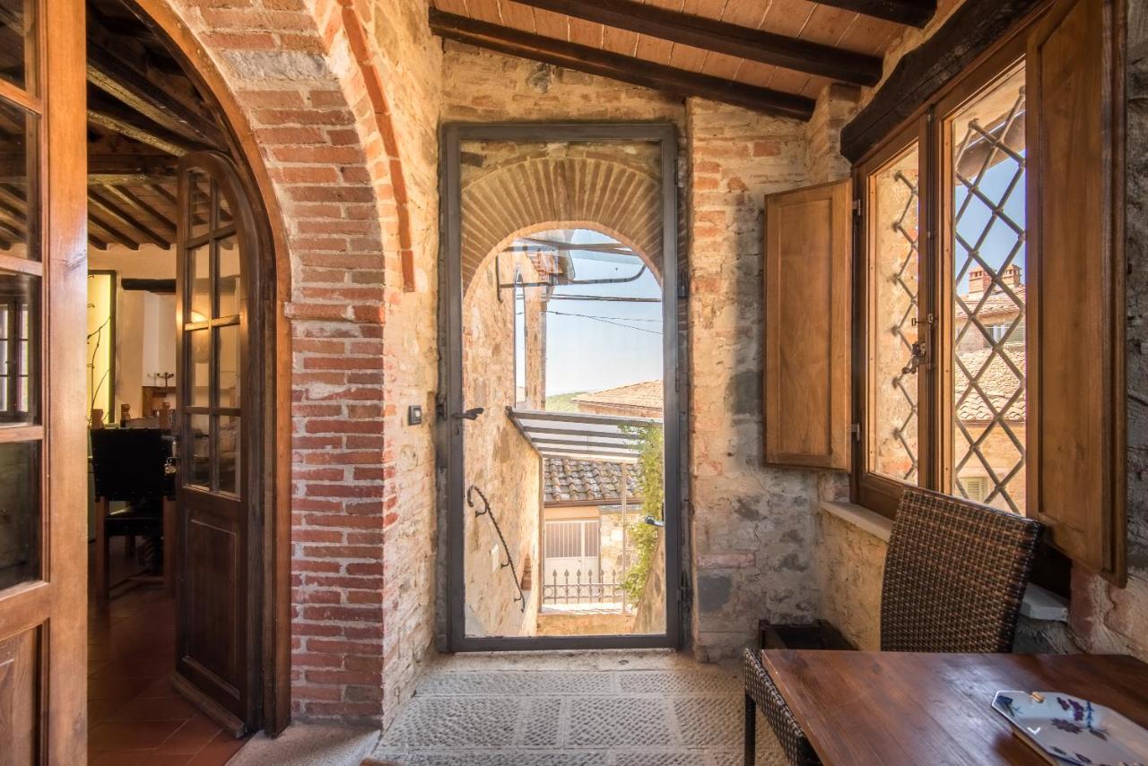 Casale Rosennano - Loggia Lejlighed Eksteriør billede